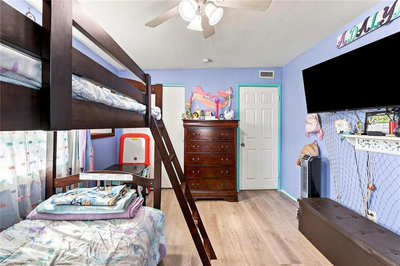 Listing Photo 20
