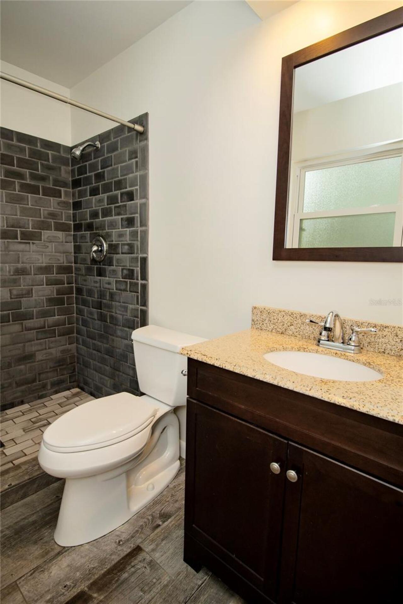 Listing Photo 26