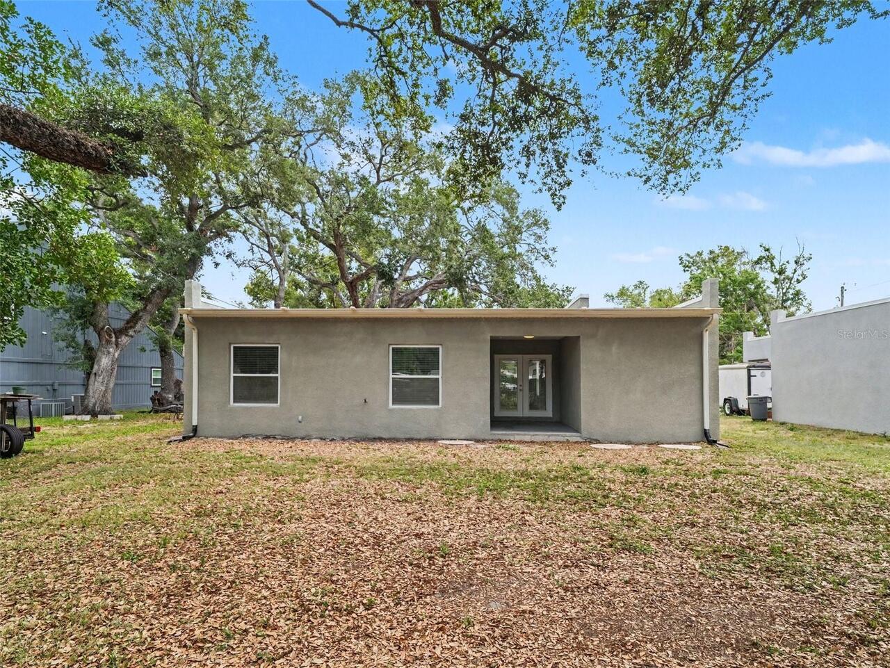 Listing Photo 17