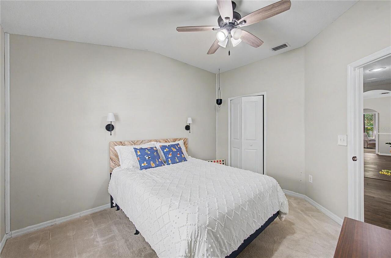 Listing Photo 37
