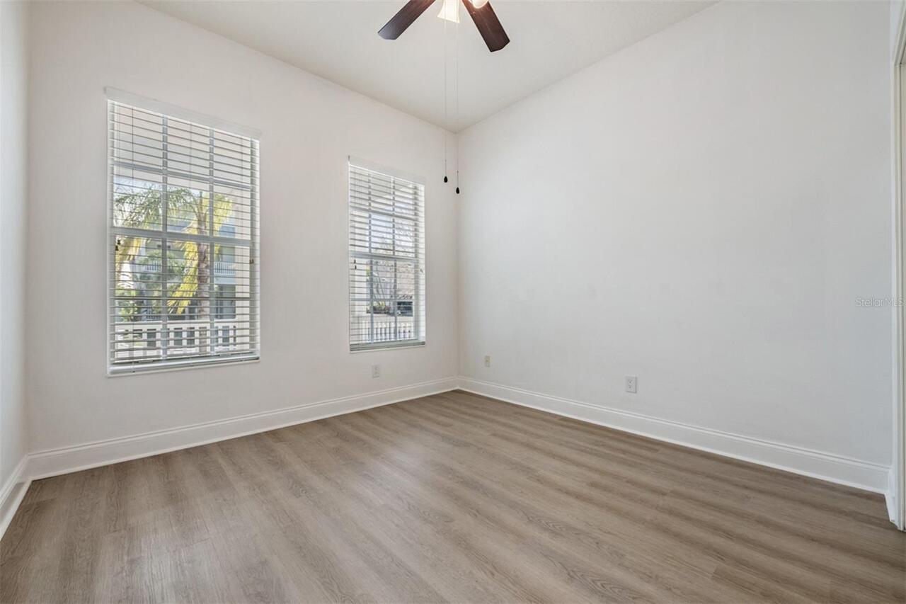 Listing Photo 20