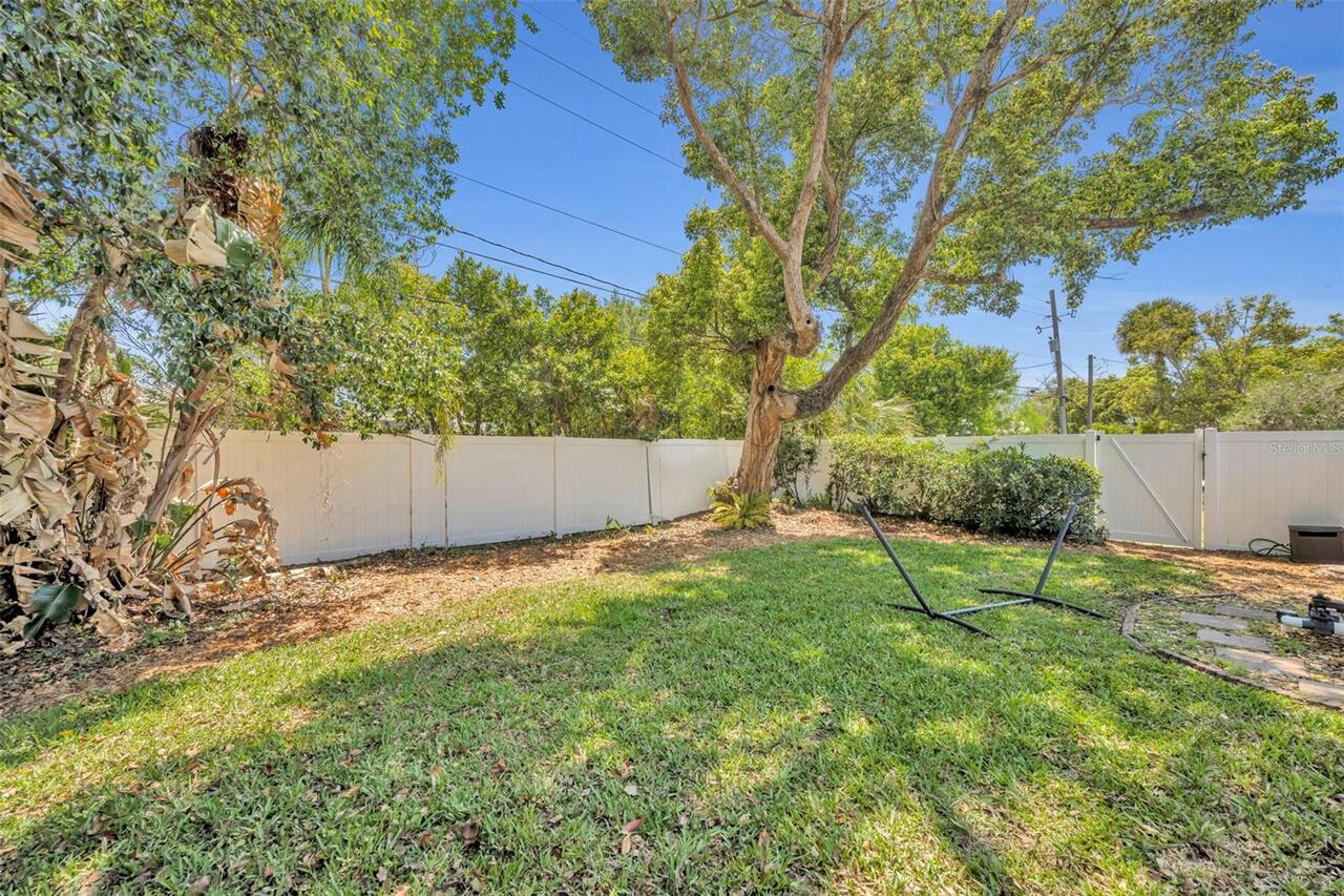 Listing Photo 25