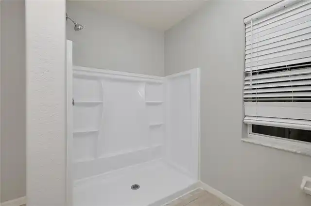 Listing Photo 34