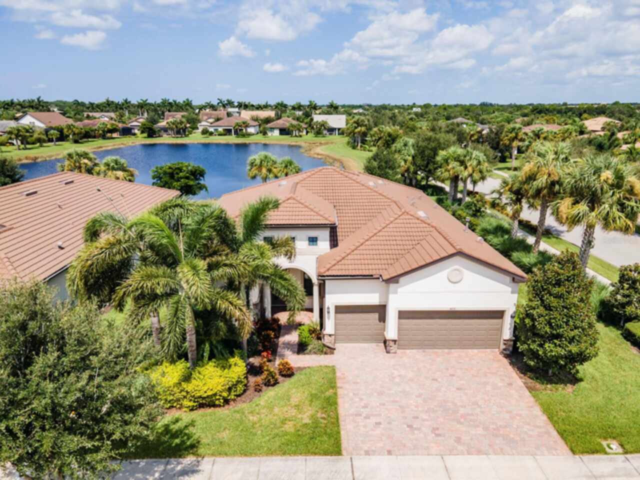 Sarasota Real Estate