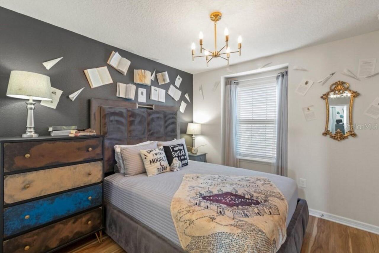 Listing Photo 8