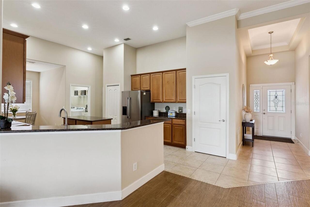 Listing Photo 16