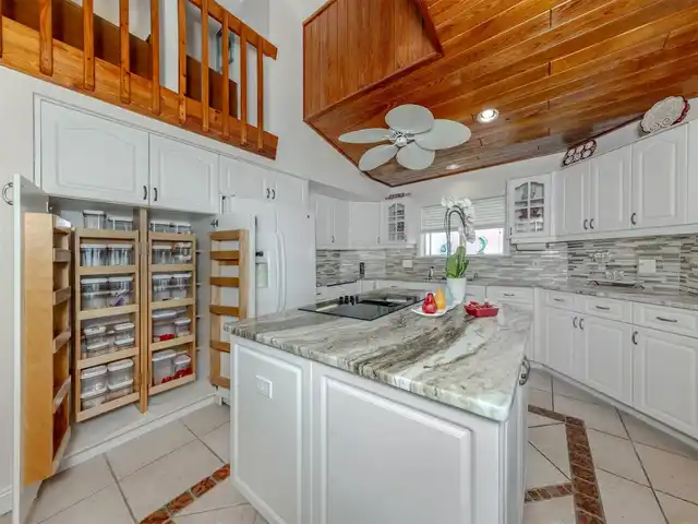 Listing Photo 13