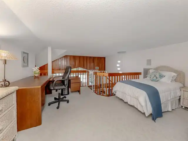 Listing Photo 25