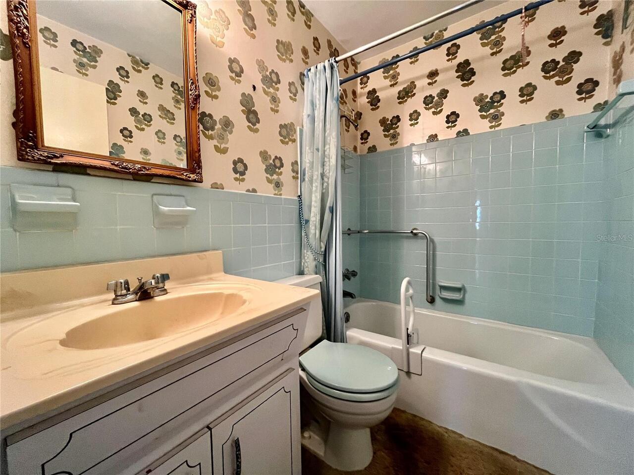 Listing Photo 16