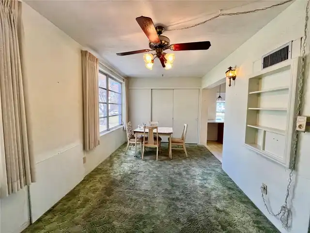 Listing Photo 12