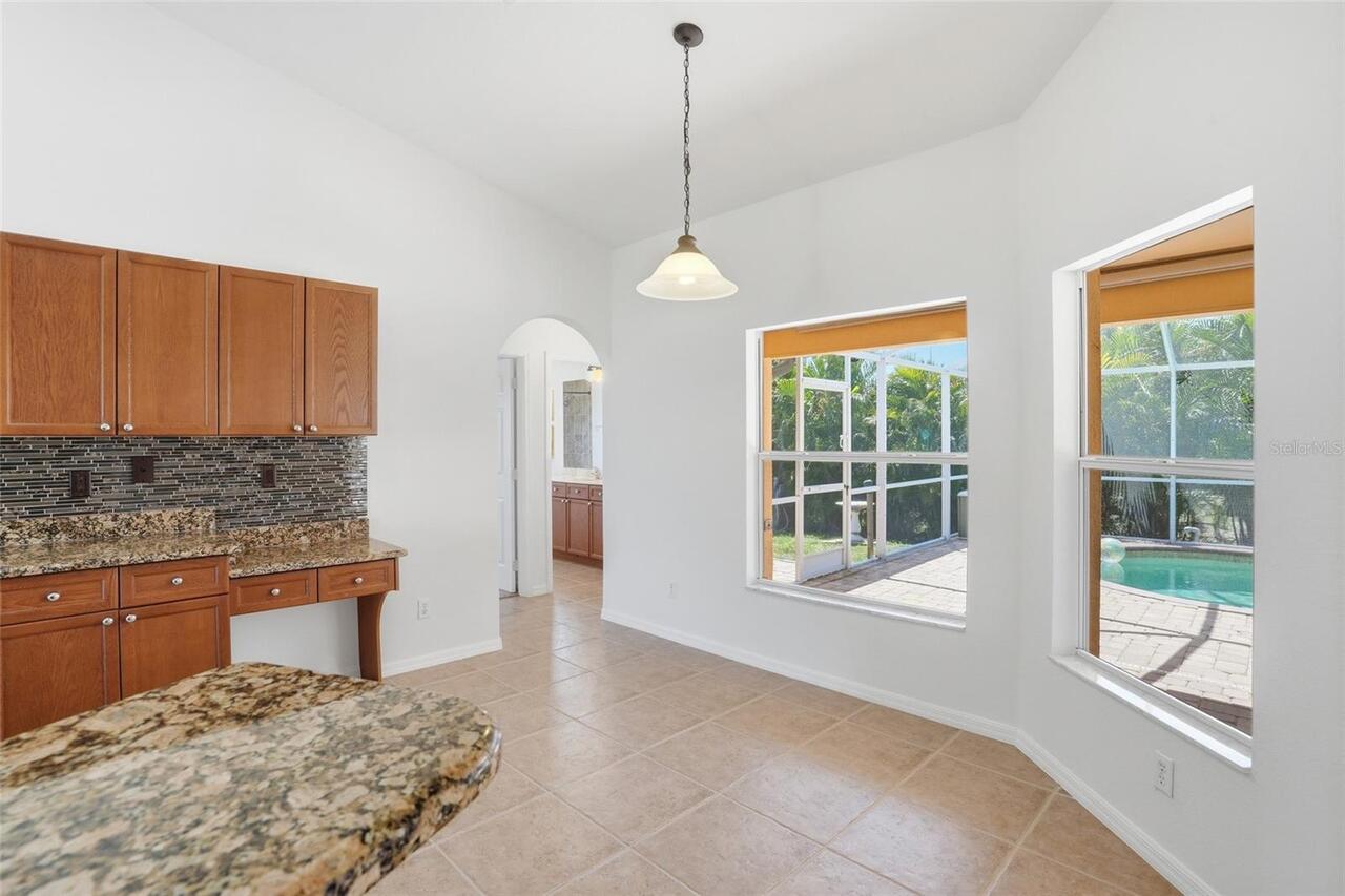 Listing Photo 15