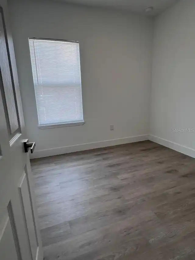 Listing Photo 13