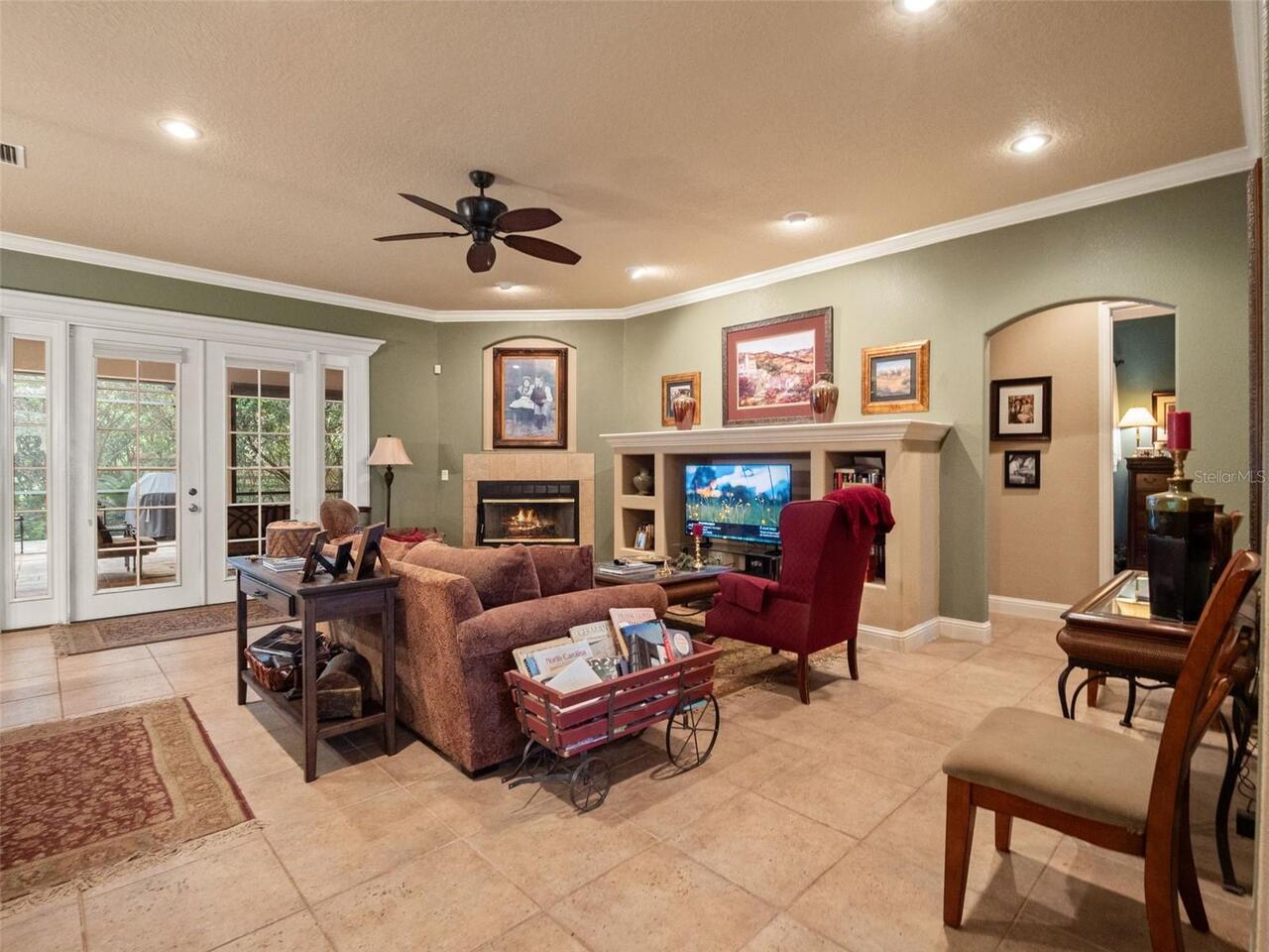 Listing Photo 22