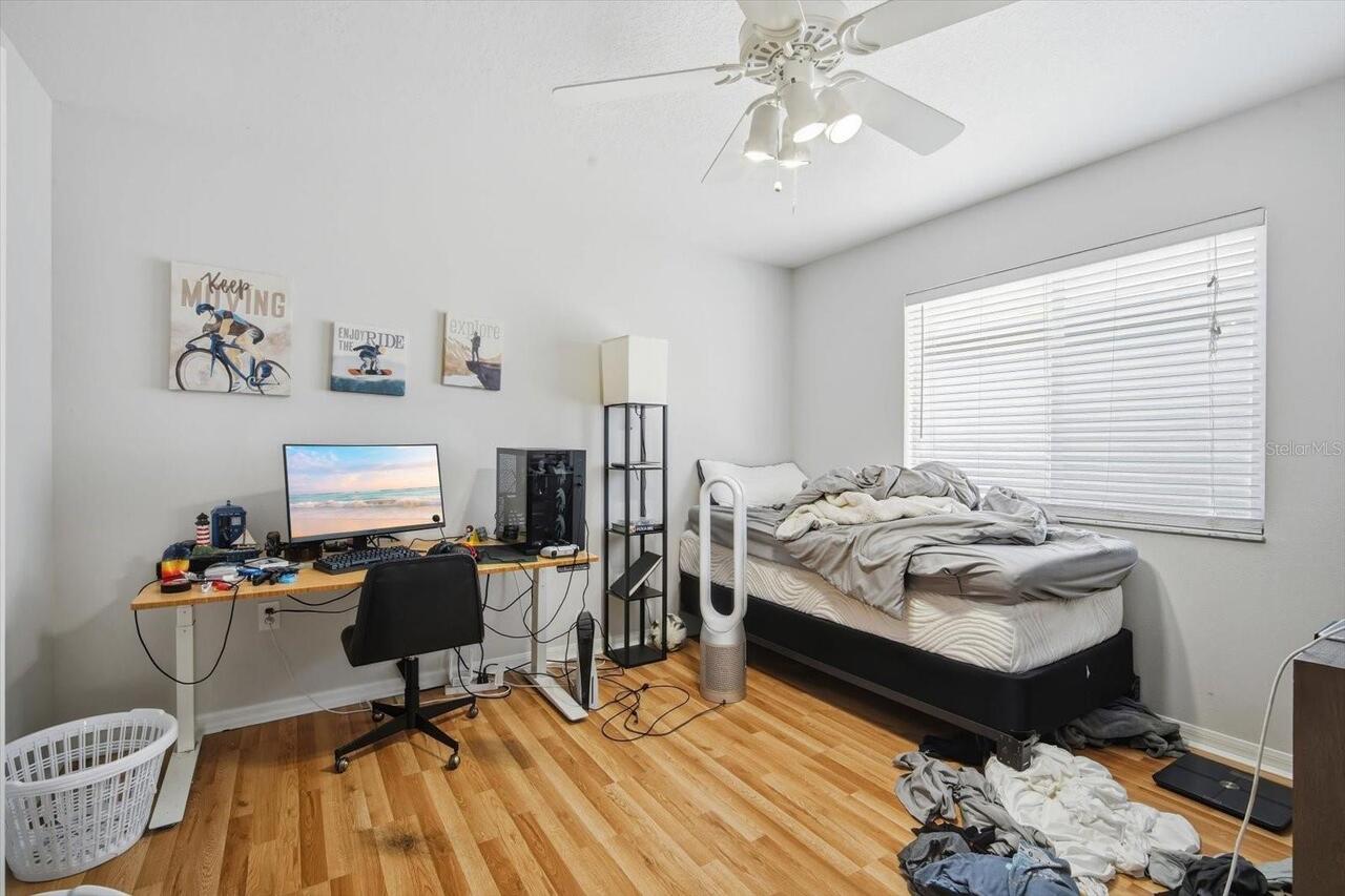 Listing Photo 15