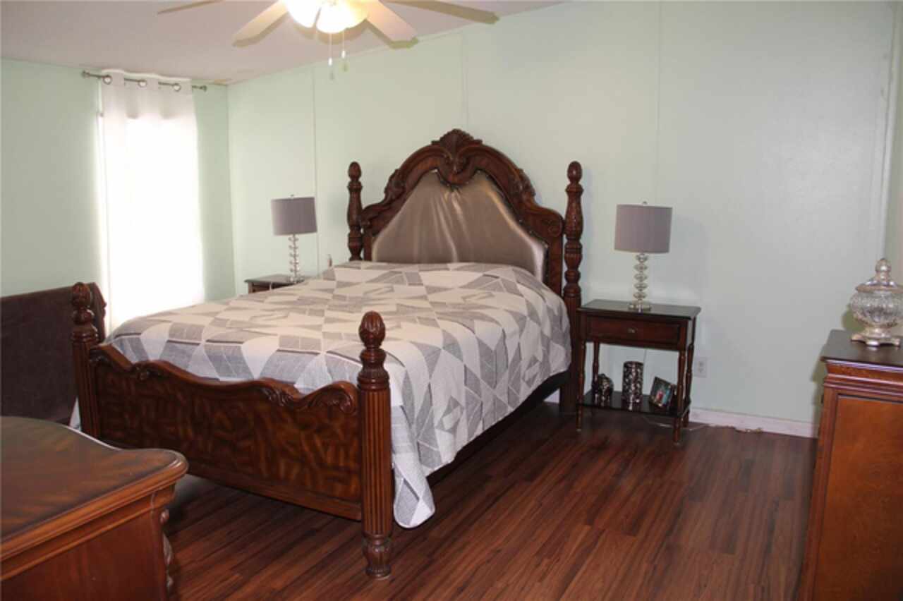 Listing Photo 18