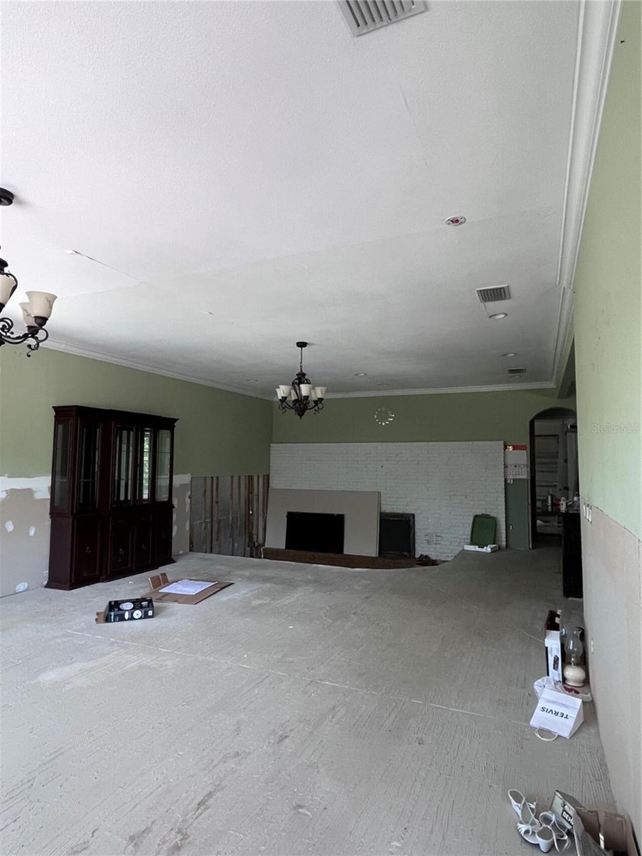 Listing Photo 6