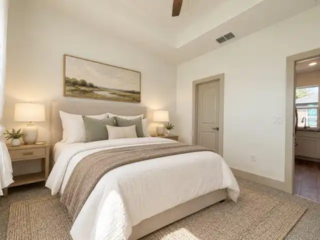Listing Photo 10