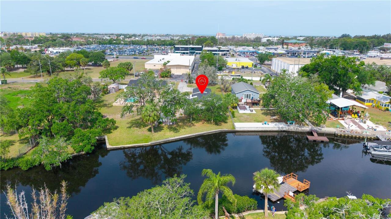 Listing Photo 11