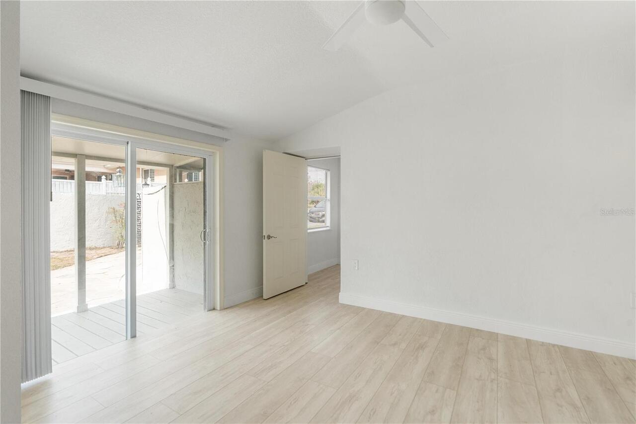 Listing Photo 42