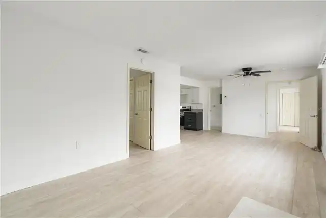 Listing Photo 26