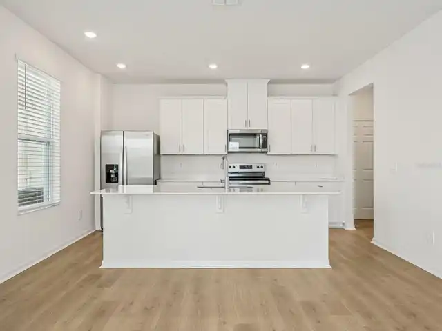 Listing Photo 6