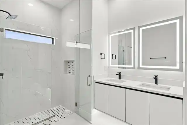 Listing Photo 18