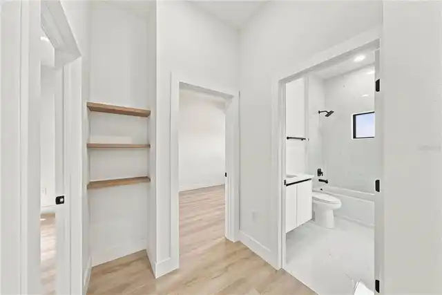 Listing Photo 22