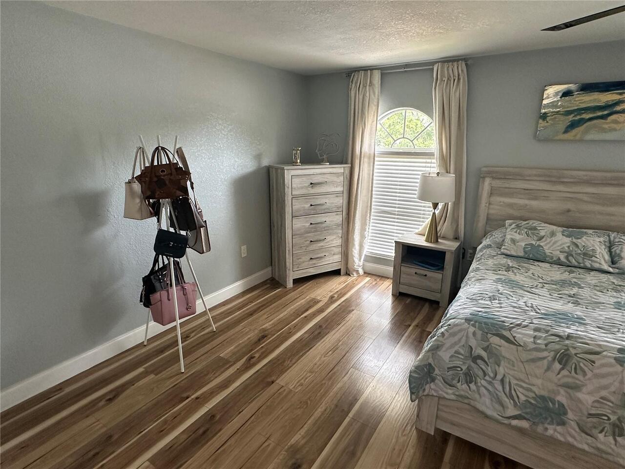 Listing Photo 22