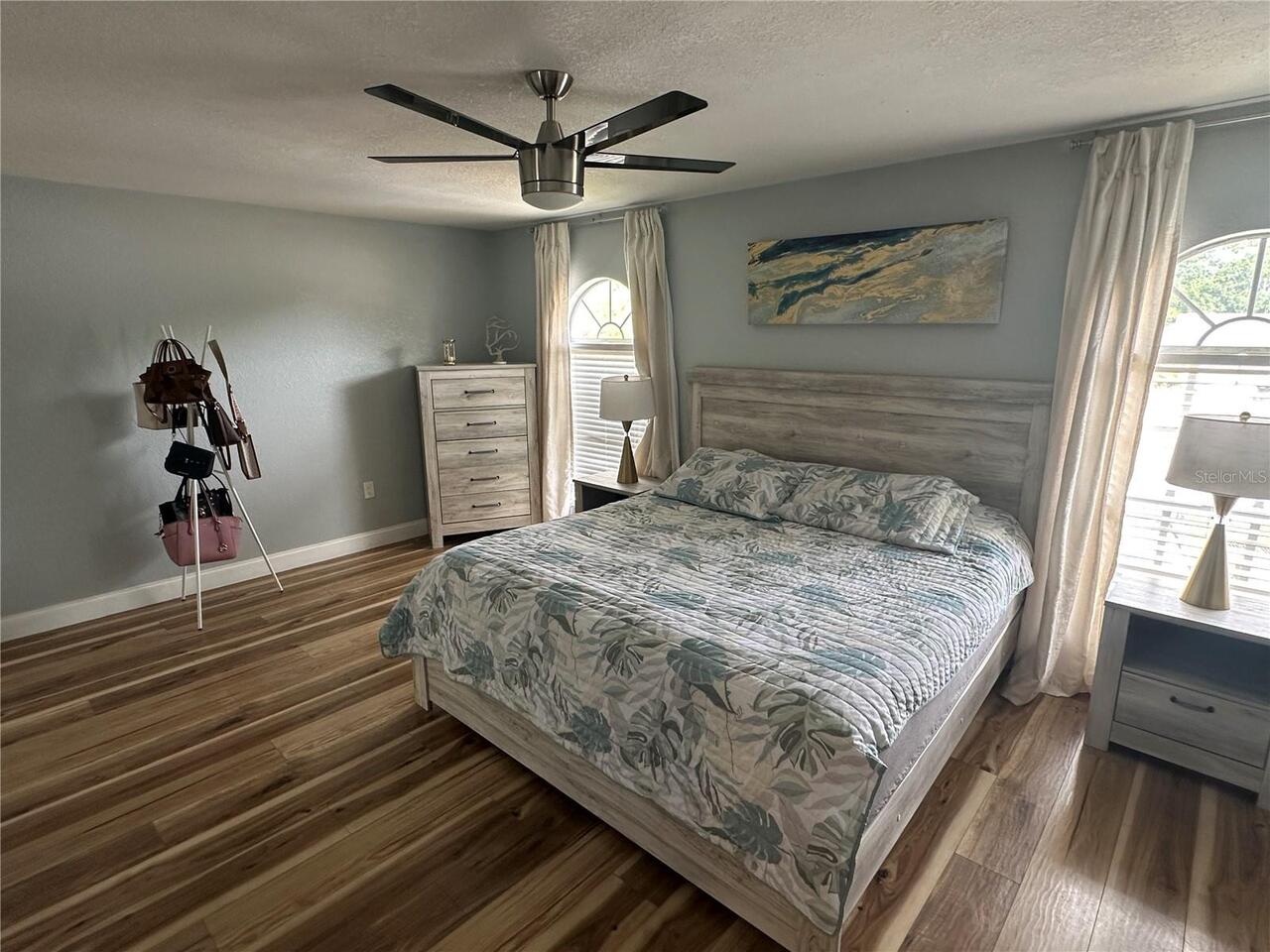 Listing Photo 28