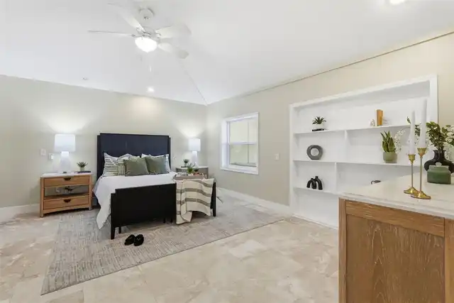 Listing Photo 22