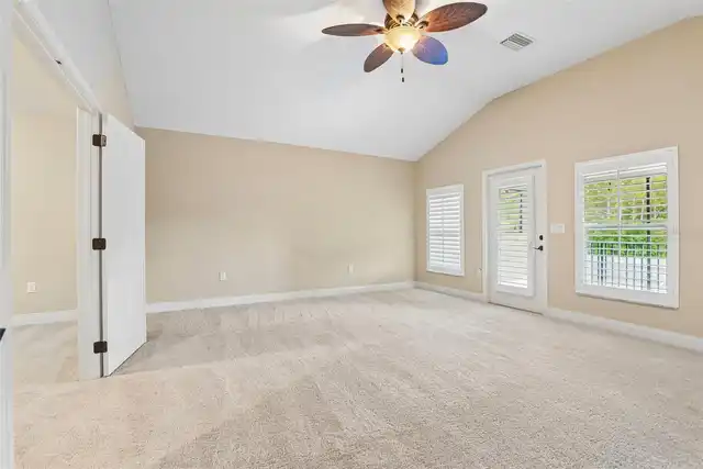 Listing Photo 37