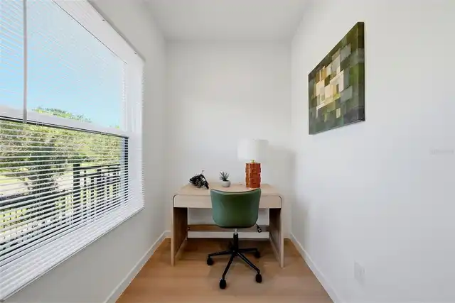 Listing Photo 16