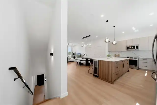 Listing Photo 18