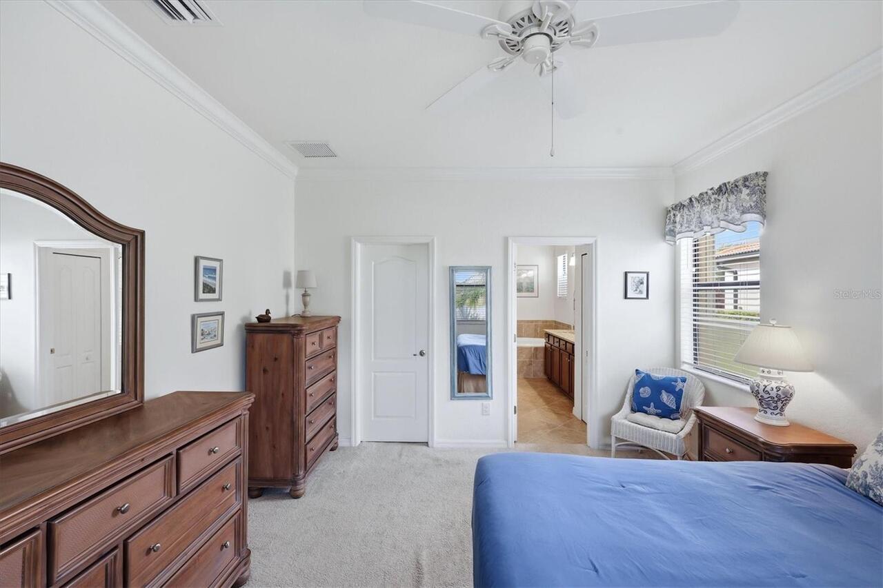 Listing Photo 43