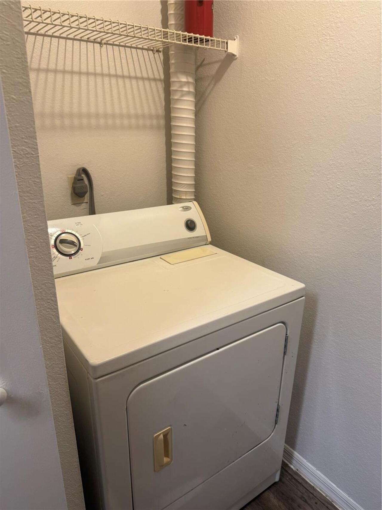 Listing Photo 11