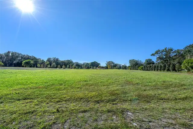 Listing Photo 24