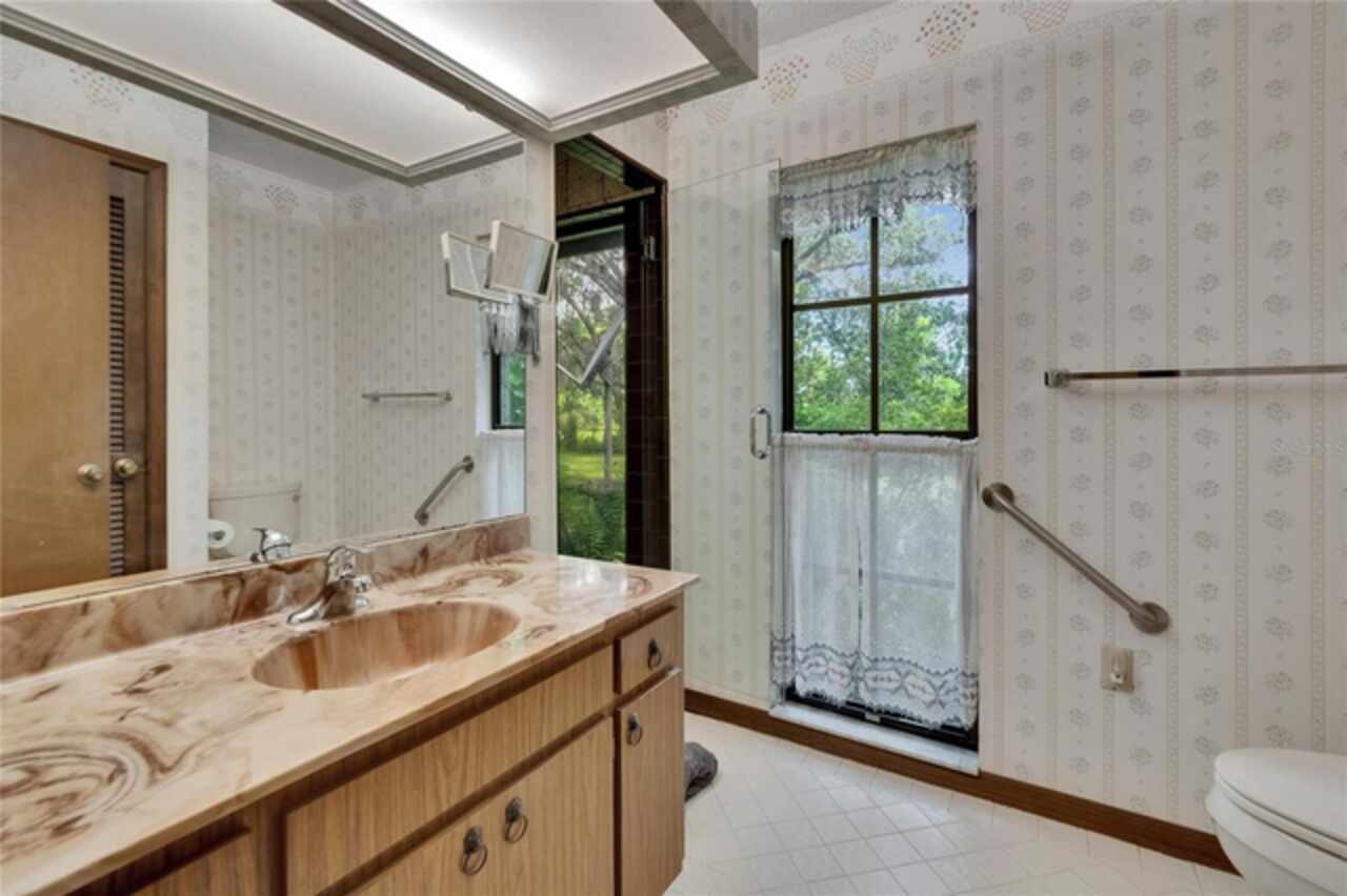 Listing Photo 95