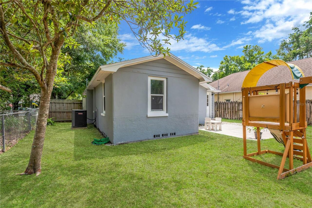 Listing Photo 18