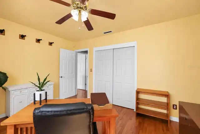 Listing Photo 18