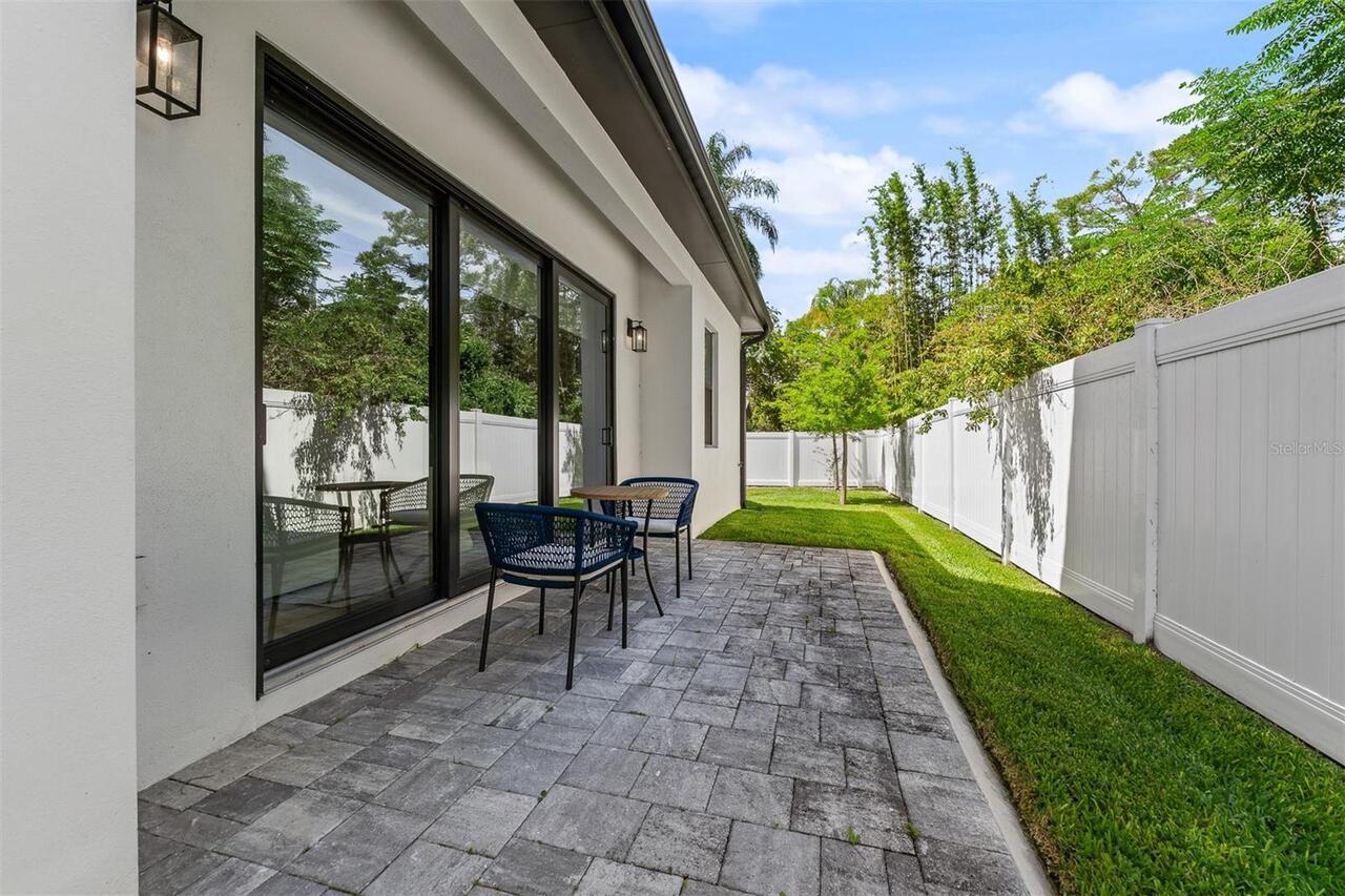 Listing Photo 15