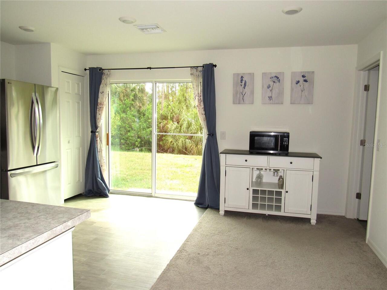 Listing Photo 10