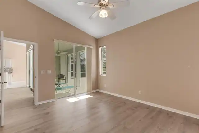 Listing Photo 42