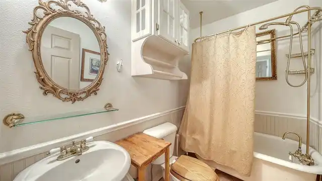 Listing Photo 25