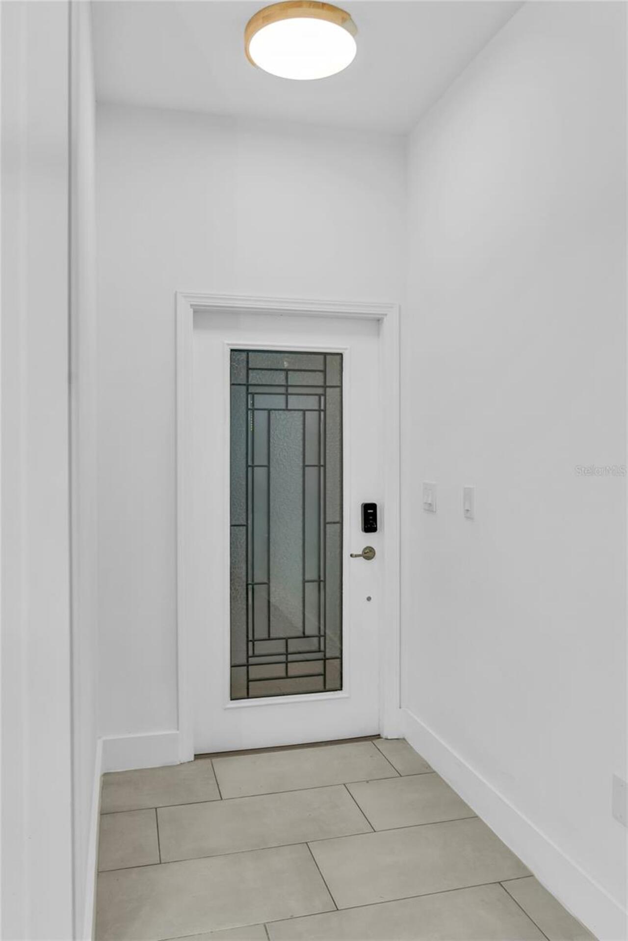 Listing Photo 9