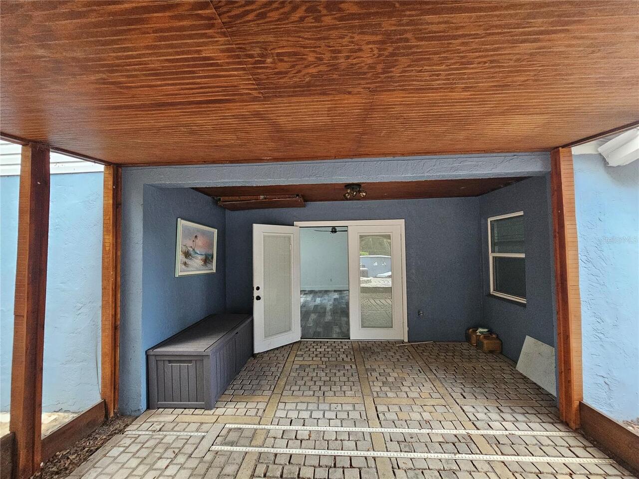 Listing Photo 6