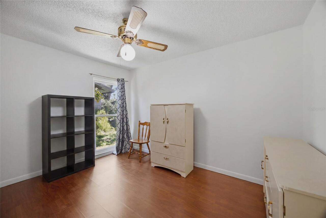 Listing Photo 17