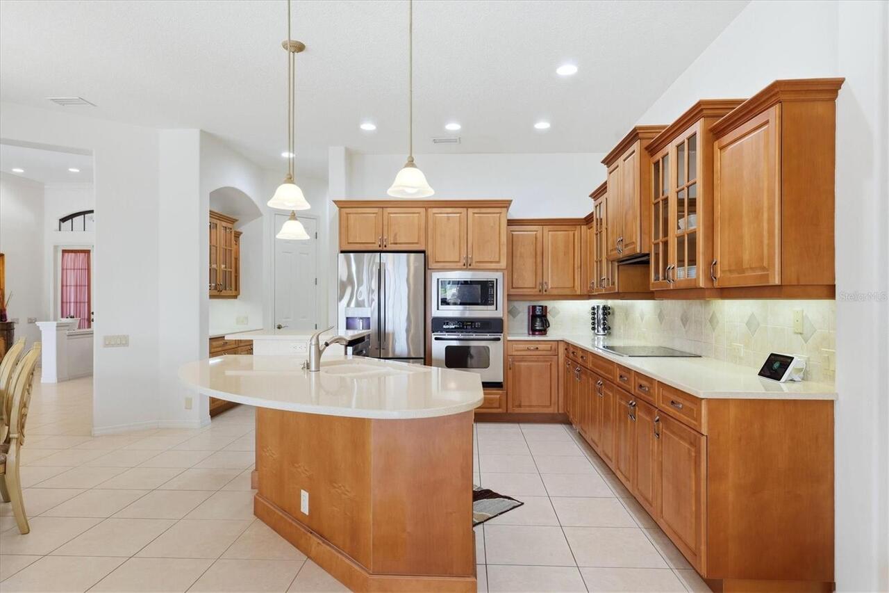 Listing Photo 16