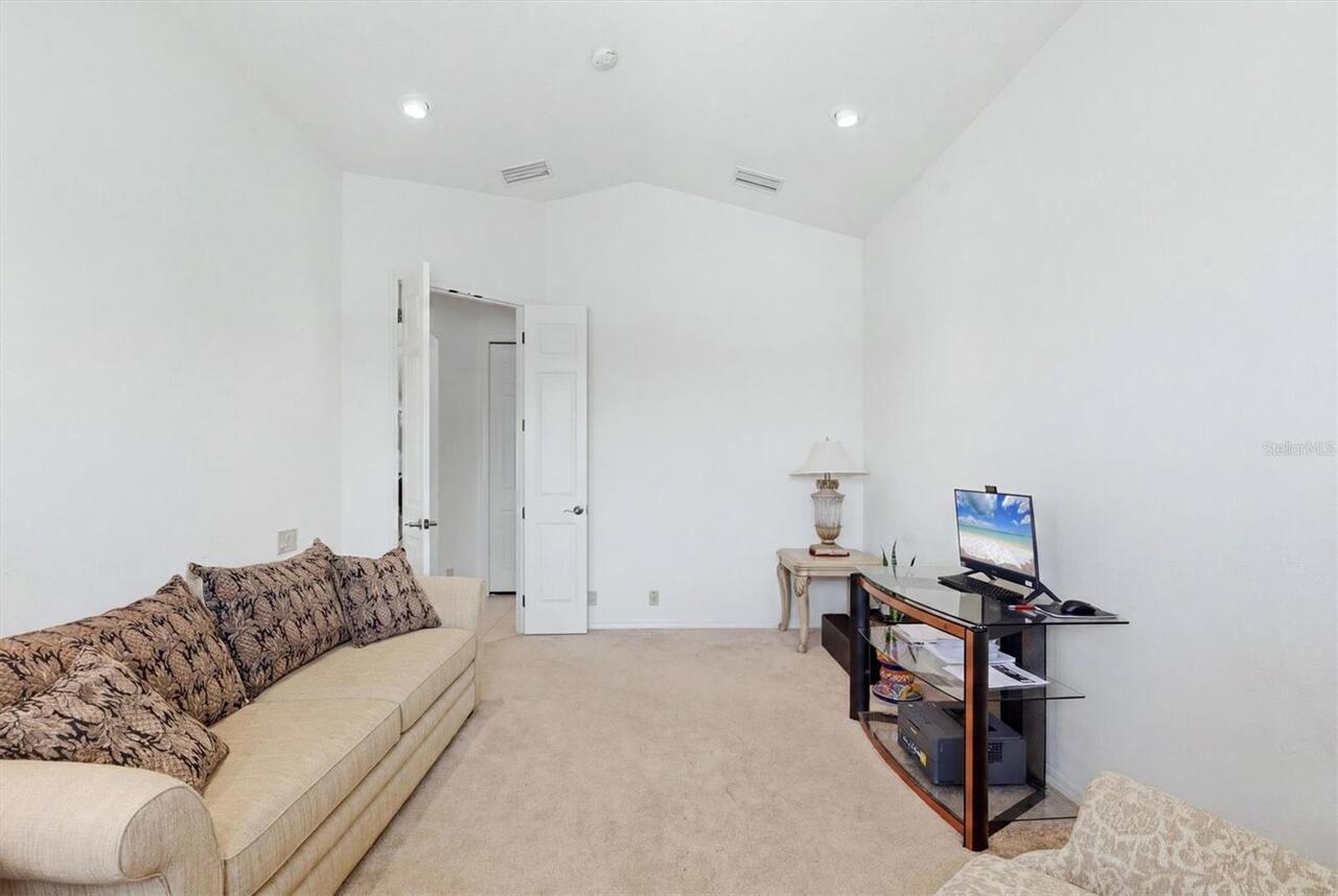 Listing Photo 37