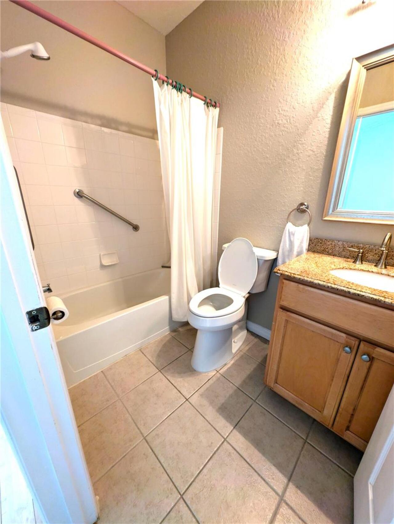 Listing Photo 15
