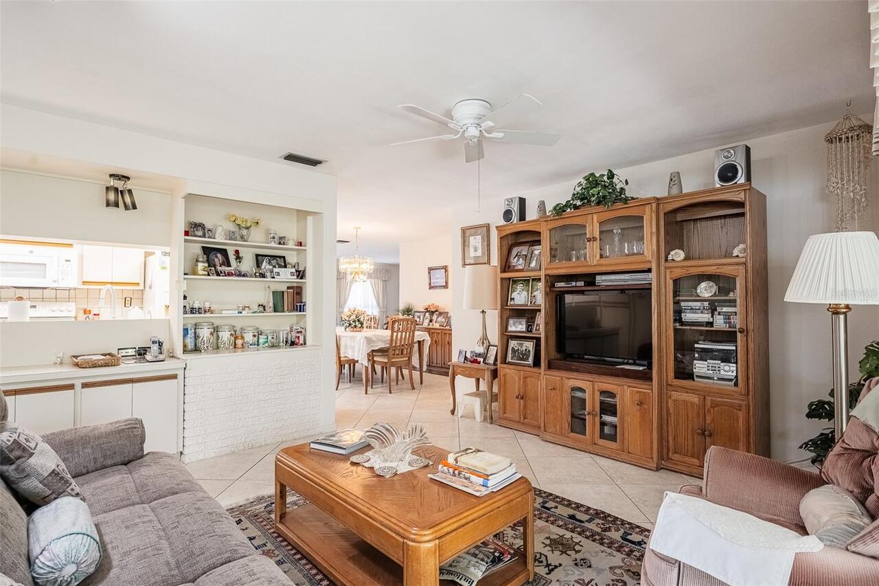 Listing Photo 9